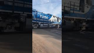 rumo vazio graneleiro em zxi 2 duas locomotiva