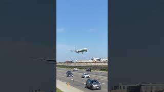 Eva Air Boeing 777-300ER landing at Los Angeles International Airport #aviation #planespotting