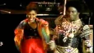 Boogie wonderland   Earth Wind and Fire   YouTube