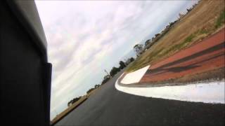 BMW SUZUKI HONDA RACE TRACK RUN. HOW TO RIDE FAST ON A MOTORCYCLE [MOTOGP]