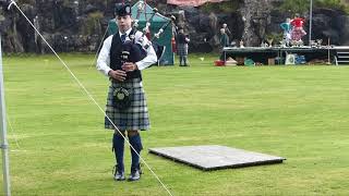 Concours de cornemuse aux Highland Games de l'île de Skye.