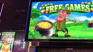 Slot Machine Big Hits/Bonus Play Action