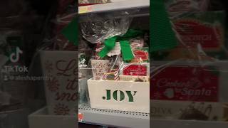 Walmart Holiday Gift Sets | Alesha Pendry #christmas #christmasgiftsets