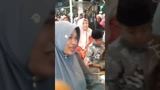 hhmm bidadari seputih ikutan ketawa