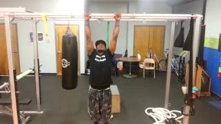 *SwaGg Fitness*! Workout of the day! Hanging leg Raises with a reverse pull up!