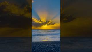 There was once this sunset at Akrotiri, Cyprus beach which looked like a painting.