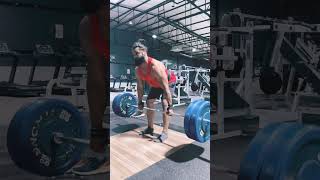 Leg day #legday #legs #deadlift #subscribe #bodybuilding #fitness #shorts #youtube #like #gym