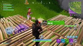 Fortnite battle royale - squads with friends REALLY CLOSE GAME!