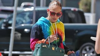 Jennifer Lopez Rocks Rainbow Tie Dye Sweats In 1st Pic Back In LA After Italy Getaway