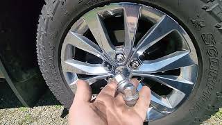 F150 Lug Nuts DESTROYED at quick change tire place.  Use a 6 pt 21mm and torque to 110 lb*ft