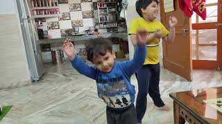 Saste Nashe Song dance by cute kids Ansh and Vansh