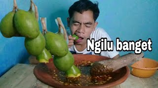 MAKAN RUJAK KEDONDONG MUDA ||NGILU BANGET