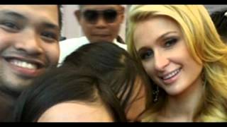 paris hilton selfie in makati