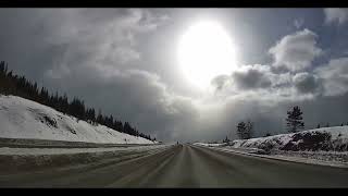 "Enormous Sun" effect on BC Hwy 5 (Coquihalla) between Kamloops and Merritt - ihikebc.com