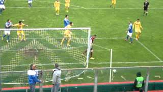 Brescia-Cittadella: De Maio sbaglia un gol davanti alla porta .