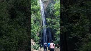 "El salto  más grande de santo domingo dé  Gusmán"El salvador"