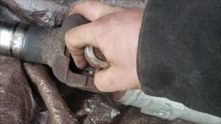 Chevy S10 U-Joint Removal in Driveway