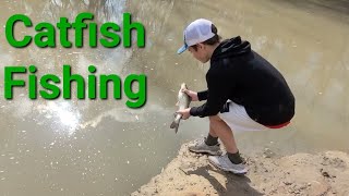 fishing for CATFISH in the Buffalo bayou ("monster fish")