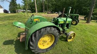 John Deere D's