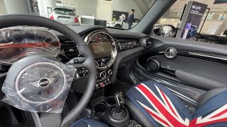 Салон MINI в Пусане  Цены на MINI COOPER   КУРС НА 18 07  0,064