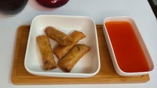 Ramadan Special: Quick, easy & crispy Spring rolls with Sauce!