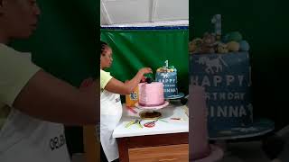 Simple design birthday cake decoration idea simple design birthday cake #shorts #viral #cake