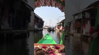 Floating market dal lake Kashmir