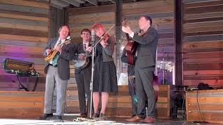 Aynsley Porchak plays “Orange Blossom Special” at DollyWood with The Tennessee Bluegrass Band