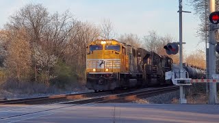 NS 1800 leads NS 142 through Fairfield Ohio with a surprise CSX southbound!