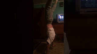 Vertical push ups