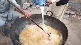 Sonjhi meda cheni sy tayar halwa ! سوجی مہدہ چینی سے تیار حلوہ