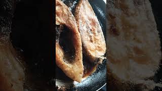 Our kind of lunch Imelda fish & banana heart w/sotanghon #shortvideo #food