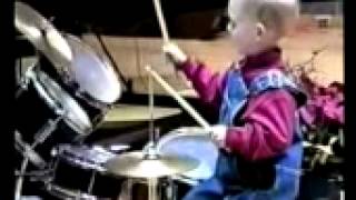 FANTASTIC VIDEO CLIPS  Three Year Old Drummer   Colleccted BY M Rashid Siddiqi evergreenpeople@yahoo com