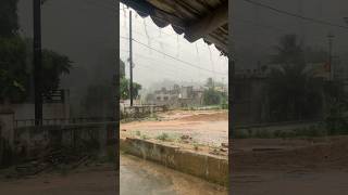 रात 11 बजे से बारिश है 🌧️☂️ #shorts#short#youtube #vlog