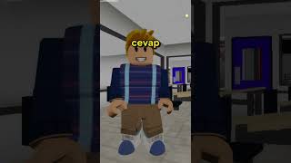 Okulda tuvalete sıkışmak #roblox #rafadantayfa #brookhaven #shorts #keşfet #shortsvideo #kesfette