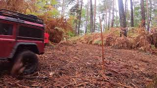 TRAXXAS TRX-4 LAND ROVER DEFENDER & T2M PIRATE RAZOR in the forest ! Breizh RC Life