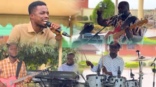 BEST🔥GHANAIAN GOSPEL LIVE BAND JAM Pt 2||EMMA ON BASS🎸||A MUST WATCH VIDEO..Dancing is for for free