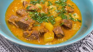 Beef and Potatoes Stew ( Macedonian “Manga so kompiri”-Lovechka”)