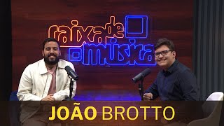 JOÃO BROTTO fala da gratidão pelo apoio familiar e da igreja local