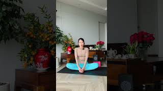 Cách GIẢM ĐAU BỤNG KINH ngay tại nhà ĐƠN GIẢN HIỆU QUẢ #yoga #linhchiyoga #giamdaubungkinh #phunu