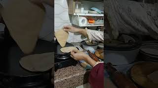 Paratha hai bhai#shorts #youtube #shortsfeed #cookingwithrajia