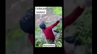 Mancing ikan terganas sampai kecebur