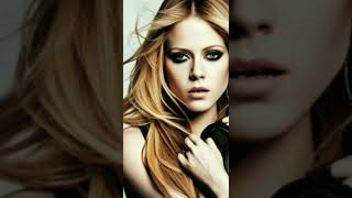 The Rise of Avril Lavigne: From Teen Sensation to Global Icon