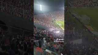 Festejo en el Defensores de Chaco luego del gol de Tony Sanabria ante Venezuela