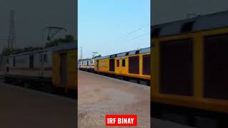 TEJAS EXPRESS #indianrailways #irfbinayprajapati #howrahjunction