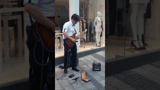 Electric guitar solo am Nürnberg Altstadt.