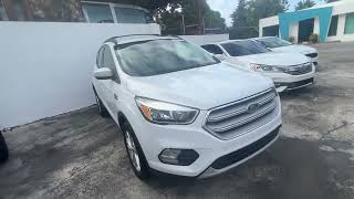 La novedosas Ford Escape