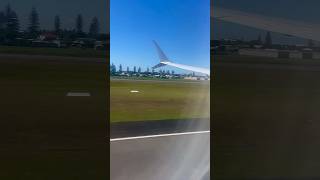 Bonza 737 Max 8 Landing at Gold Coast airport. #plane #aviation #boeing737 #bonza