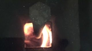 Wood burning stove poele rocket stove mass heater the flame in a vortex on a fast burn