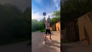 Трёшка?!))) #dunk #basketball #nba #sport #trickshots #frestyle #shorts